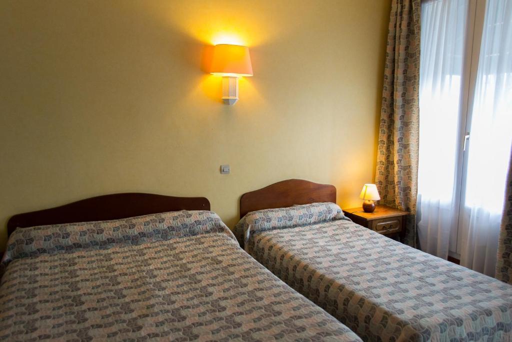 Hotel De Flandre Compiègne Стая снимка